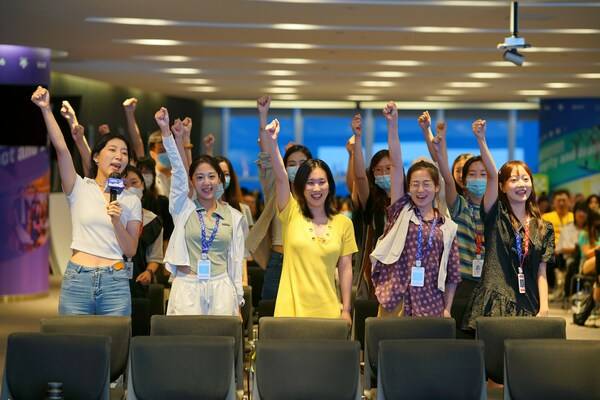 持续打造多元包容职场氛围 安踏集团推出"樱花工绳计划"关怀女性