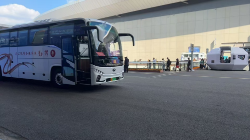 七载同行，共襄盛会!苏州金龙高标准服务进博会彰显中国智造风采