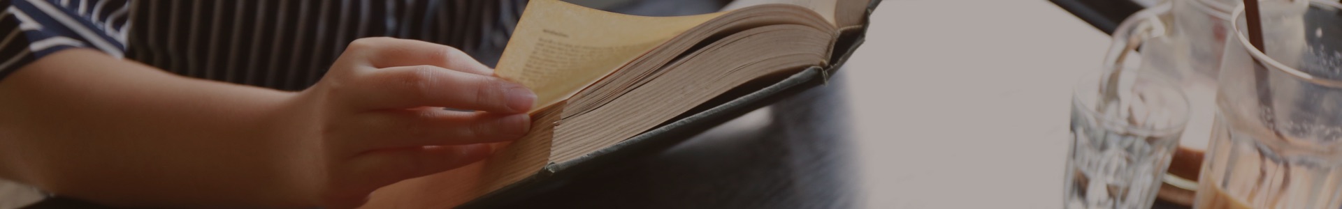 茅台线上补贴后跌破官方1499元指导价：行业发文倡议反内卷！