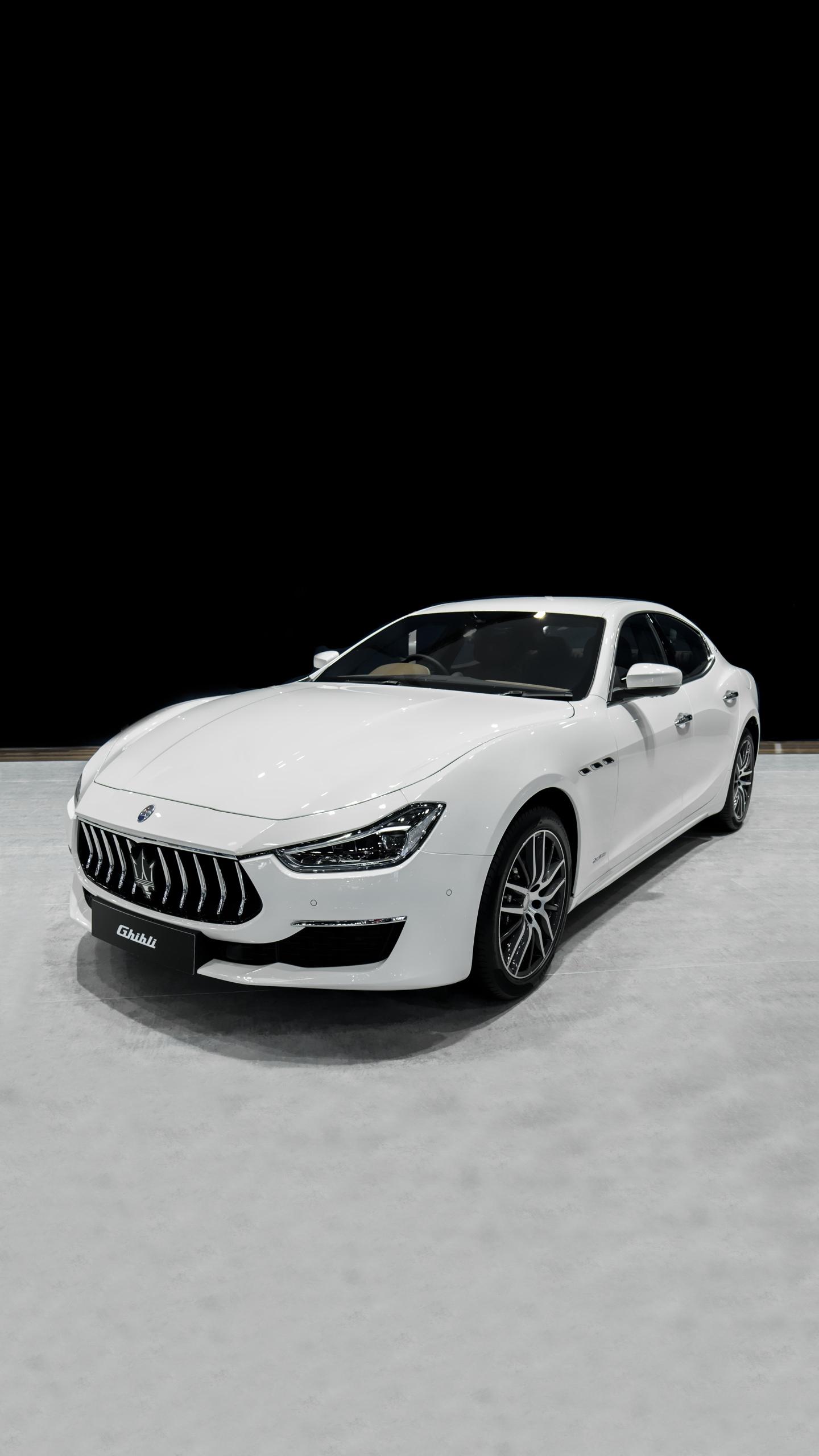 前三季度我国汽车产销量双双超过2400万辆插图