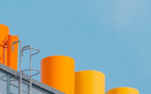 被传离职？小米总裁卢伟冰发文：今天上班