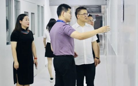 合作再升级｜火炬孵化&苏州派博思携手并进，更上“一层楼”