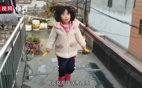 女儿考满分农民工父亲买烧鸡庆祝：孩子这么争气，再苦再累都值得