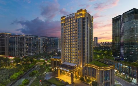 万怡酒店重塑钱江世纪城居停体验 杭州萧山万怡酒店燃情启幕