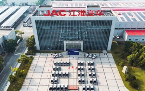 首批电动皮卡出口泰国，江淮汽车全面发力国际市场