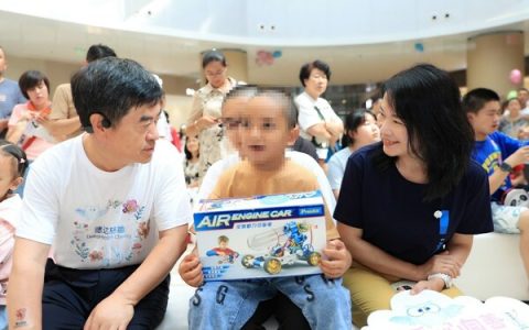 美敦力携手德达医疗，助力先心病患儿身心疗愈，共筑爱心公益之路