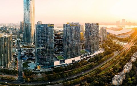 苏州首个零碳5A级写字楼亮相协鑫广场