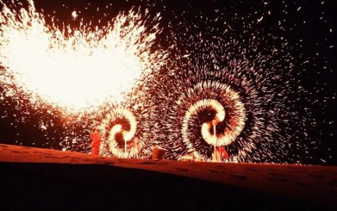 浪漫冬至，CoCo都可与粉丝共赏非遗”打铁花”