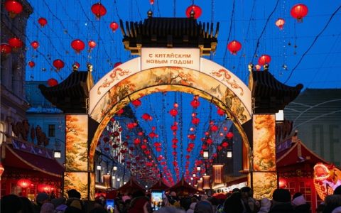 莫斯科呈现“中国街” 庆新春过大年