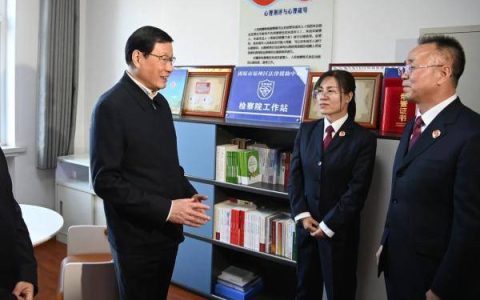 应勇：未成年人实施故意杀人等重罪，符合核准追诉条件的，要依法追究刑责