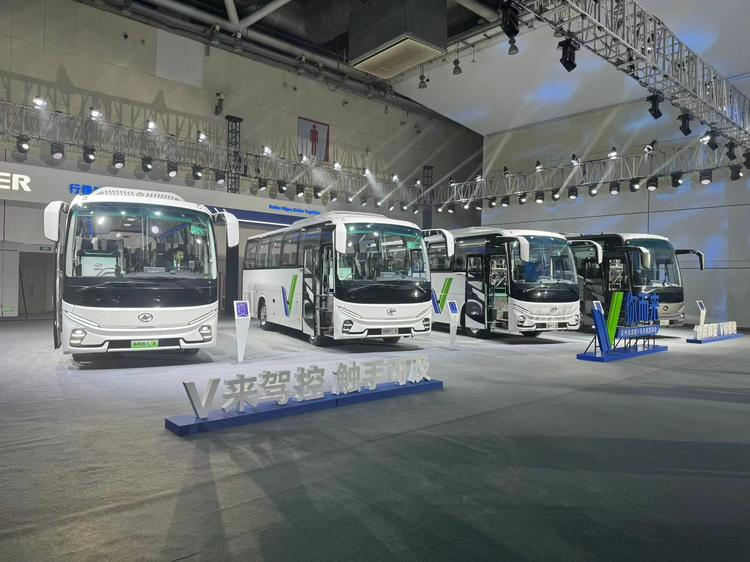 揭秘苏州金龙新V系客车神秘面纱 它究竟有何与众不同之处？