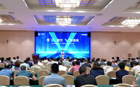 赋能旅游客运价值跃升！苏州金龙新V系客车科技助力“粤”动广州