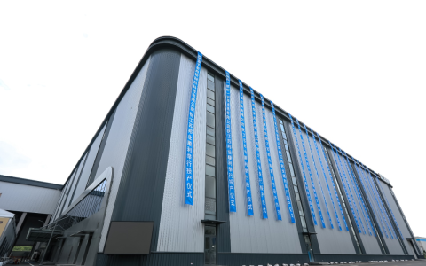 标杆纸尿裤工厂正式投产，高端个护品牌摩贝恩开启新纪元