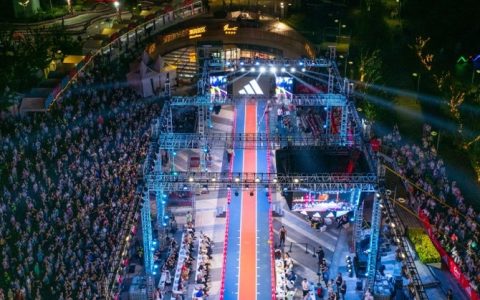 阿迪达斯携手CAST赛事十年：“让田径走向街头”