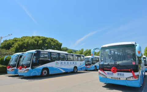 首批50辆苏州金龙纯电大巴交付！武汉通勤客运绿色发展提质升级