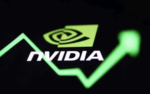 市值登顶、超5900倍惊人回报，英伟达是如何在25年内成为最牛公司的？