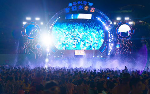 苏州湾梦幻水世界夜场开启！梦幻电音节燃爆仲夏夜