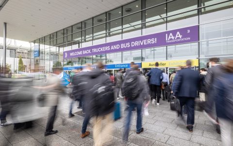 车型展示+接驳体验！苏州金龙海格客车闪耀汉诺威商用车展