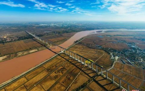 多彩渔稻 丰收在望