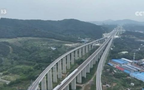 6351亿元、增长10.9% 从铁路投资增长看“流动中国”生机勃勃