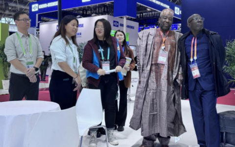 广州建筑集团亮相第二届中国国际供应链促进博览会