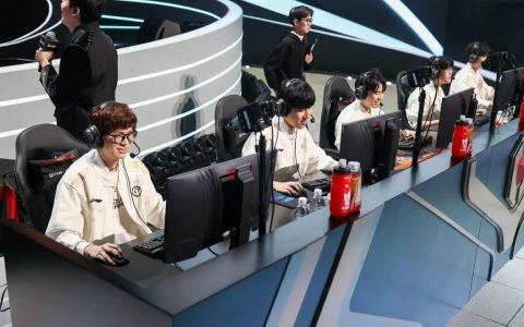 英雄联盟传奇杯S2圆满落幕，东鹏特饮能量助力巅峰决战