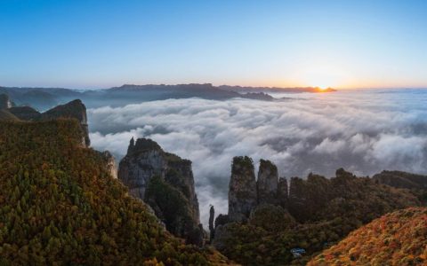 探秘地质奇观，领略独特民族风情，品味与众不同的人间烟火（眉题）