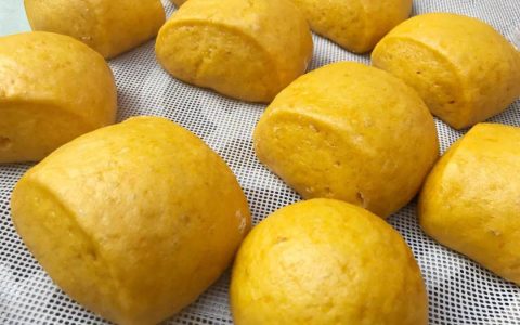 长期冷冻馒头会长黄曲霉毒素？冷冻食物还能吃吗？