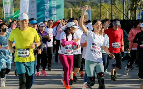 蒙牛百城马拉松：以奔跑之姿，诠释健康中国“新态度”