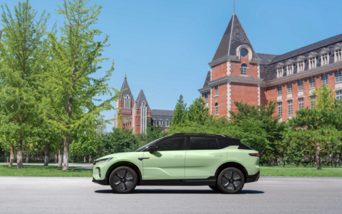 岚图知音新年放大招！献礼京城，17.89万起国补叠叠乐，速来！