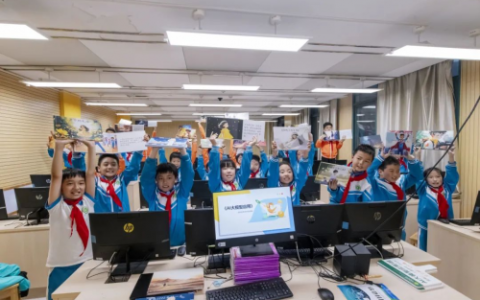 近万小学生AIGC作品展出，好多AI全国首发体系化AIGC课程产品