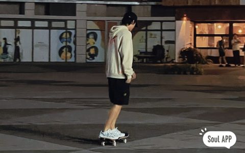 声动心弦，语通世界：两个都市青年的 Soul App “声音实验”