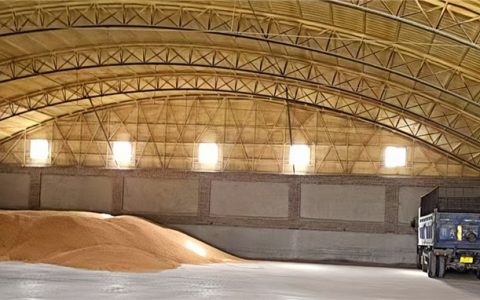 凝神聚力打造“天下粮仓”——记黑山县英城子乡李占文粮库