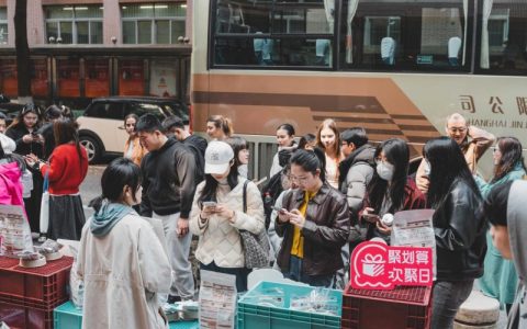 从公益到共益，20岁卫仕联动天猫欢聚日发起不弃养公约