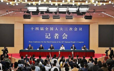 2000年以前建成的老旧小区，全部纳入城市更新改造范围