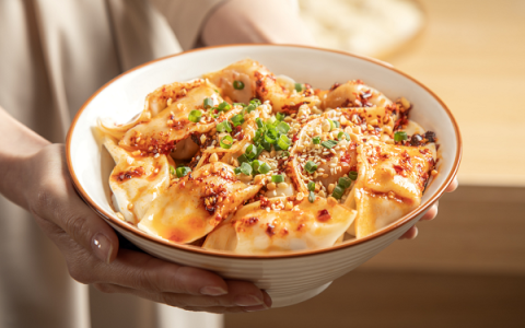 “熊大爷”携手上海交大，以花胶虾肉玉米饺开启营养均衡新风尚