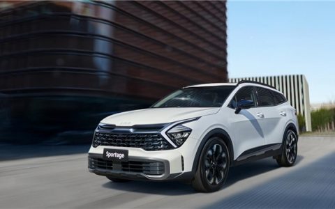 价值再越级！2025款起亚狮铂拓界舒享版打造15万级价值标杆