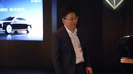 余承东“遥遥领先”了：问界M9预定量是50万以上销量王者插图