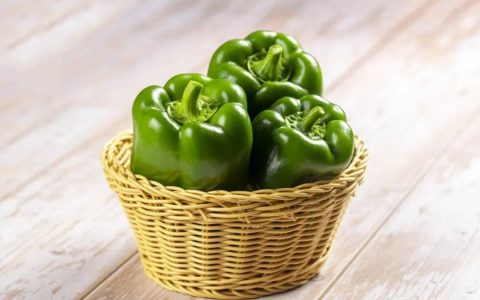 这种蔬菜维C含量是橙子的近4倍！每天吃一个就够了