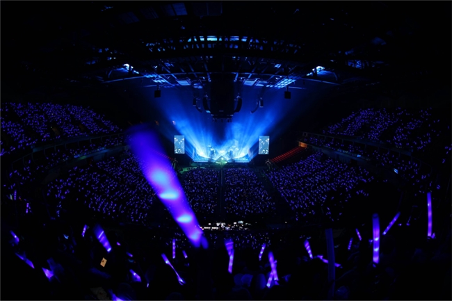 2025 苏见信「尽兴而活」巡回演唱会广州站圆满落幕，万人共赴摇滚与深情的视听盛宴