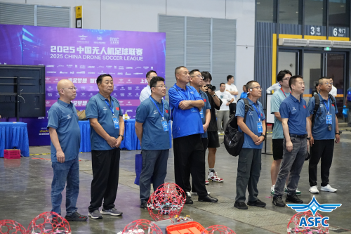 方寸航模间，放飞大国低空经济梦想 ——专访国家体育总局航管中心封清插图2