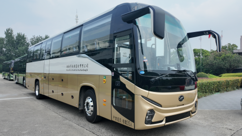 逐“绿”向“新”！33台苏州金龙纯电巴士助力弥勒绿色出行升级插图6