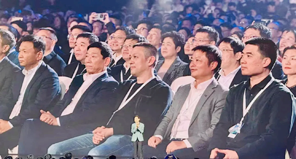 李想、雷军互赞：理想汽车了不起 小米YU7创下世界汽车工业史奇迹插图2