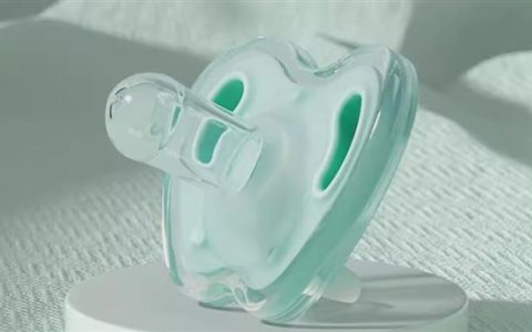 “成人安抚奶嘴”走红网络：商家称能缓解焦虑