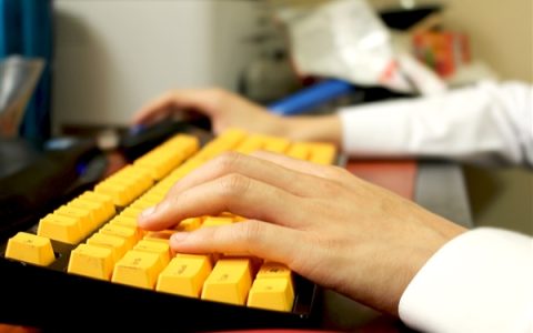 半年不到 DeepSeek真已跌落神坛吗！我看未必 深扒背后原因