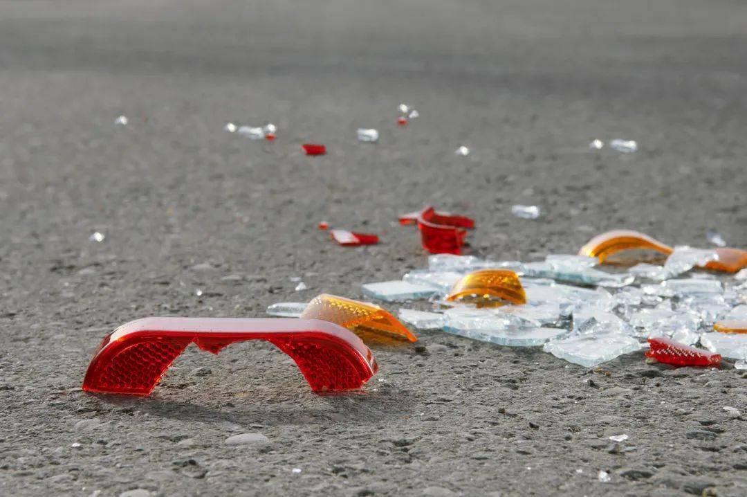 员工提前7分钟下班遇车祸身亡，算工伤吗？这个事实认定很关键插图4