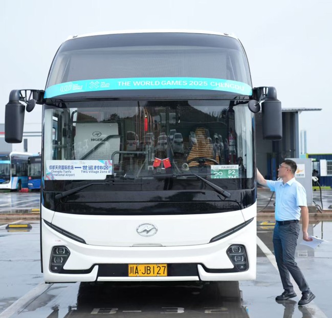 中国汽车服务新风采！超百辆苏州金龙客车护航2025成都世界运动会插图4