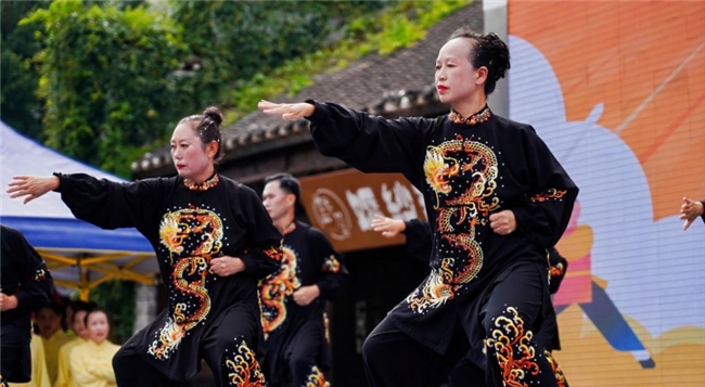 2025年“全民健身日（月）”主题活动暨“神奇山水·浪漫贞丰”贵州省第七届社会体育指导员技能展示大赛贞丰落幕插图6