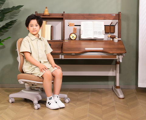 “装备升级”，光明园迪学习桌成家长热门之选！插图