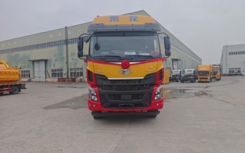 国四换新省10万！乘龙H5清洗吸污车高效推动环卫装备升级